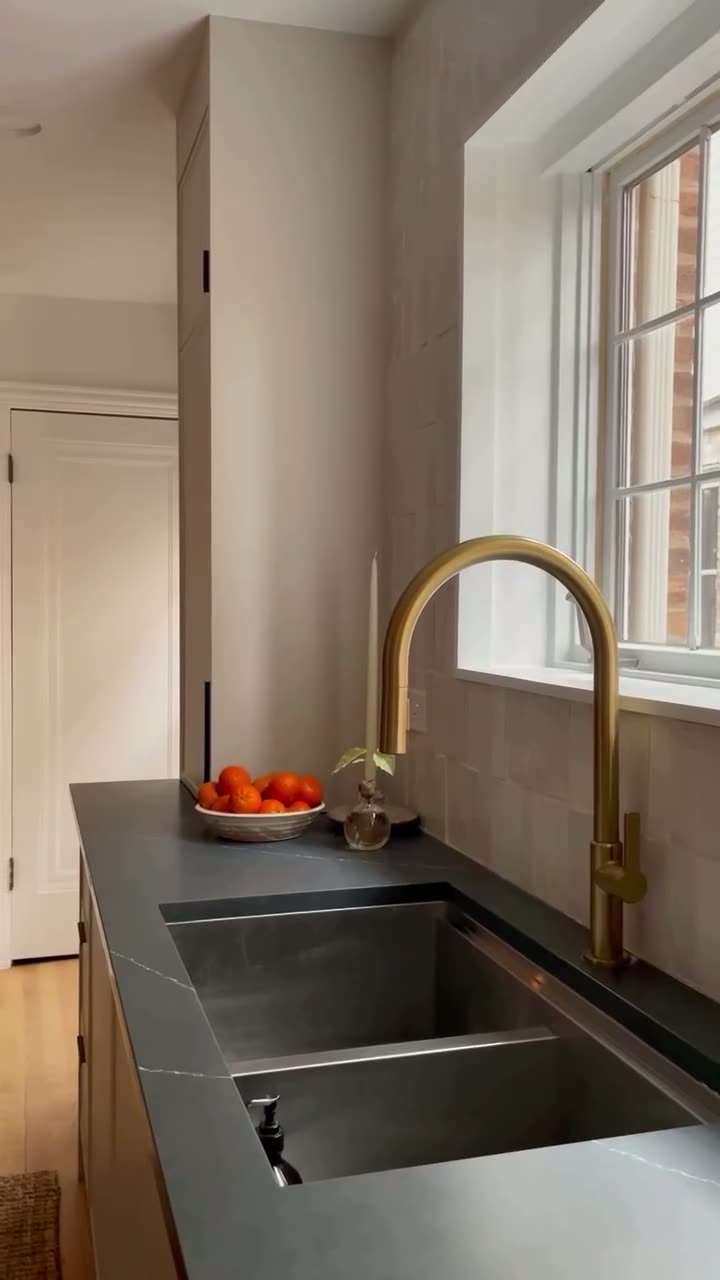 Cabinet & Countertop Reveal — Chicago Stone Gallery workshop