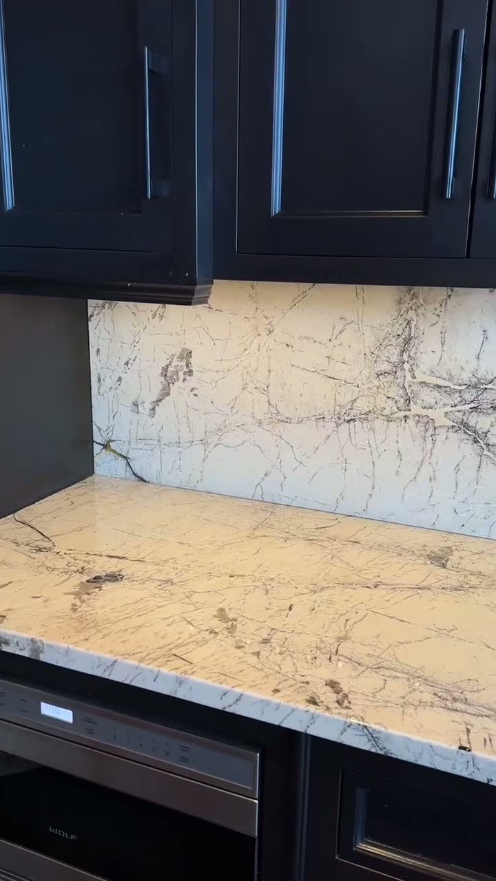 Countertop & Backsplash — Chicago Stone Gallery workshop